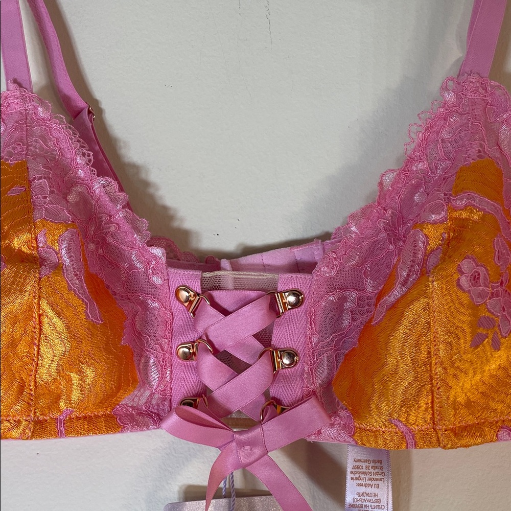 Savage X Fenty Pink and Orange Lace’d Up Bralette. Large. NWT. - Picture 6 of 10
